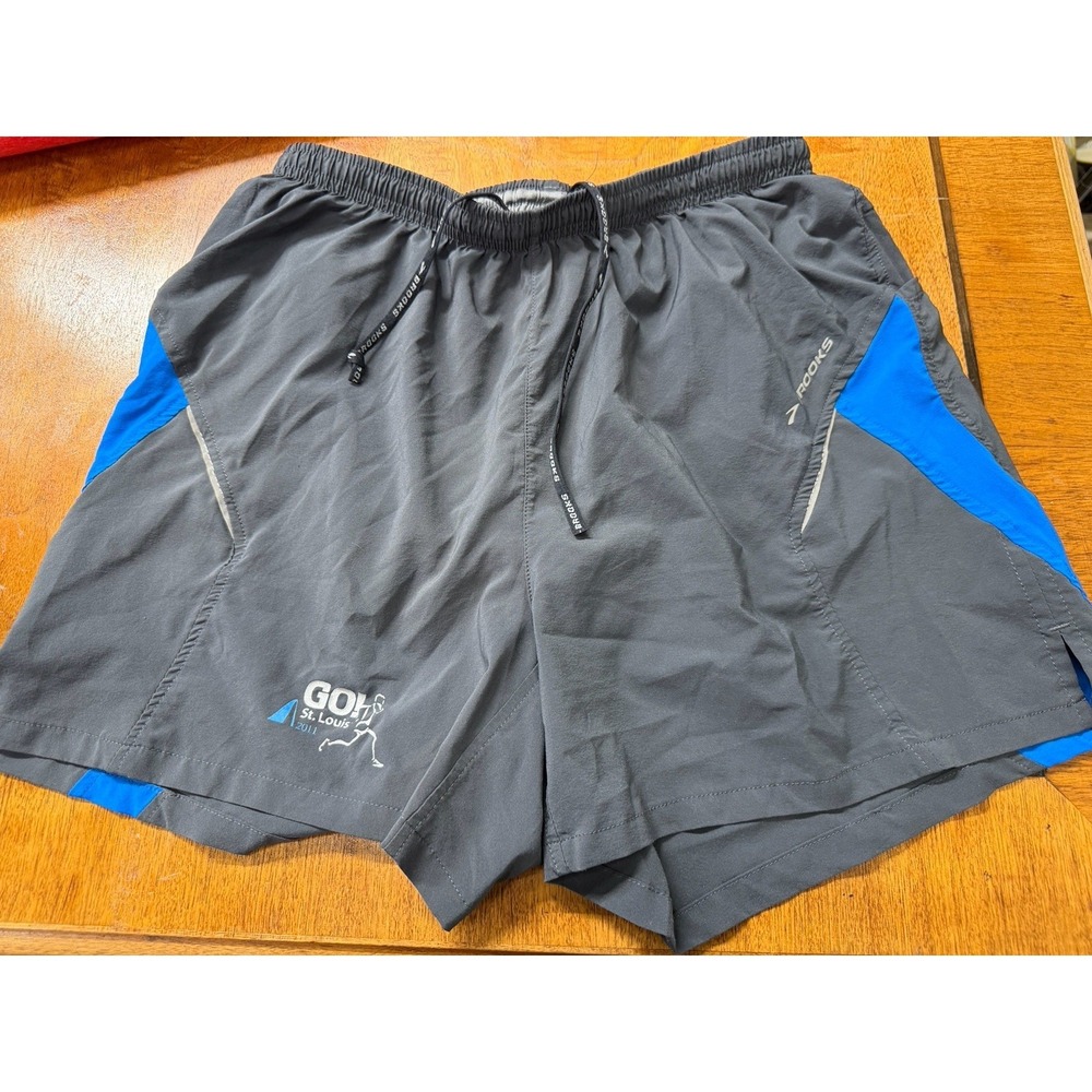 Brooks Men's Medium Gray Athletic Running Shorts Equilibrium Tech Elastic Waist